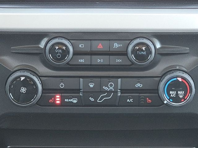 2026 Ford Super Duty F-350® XLT
