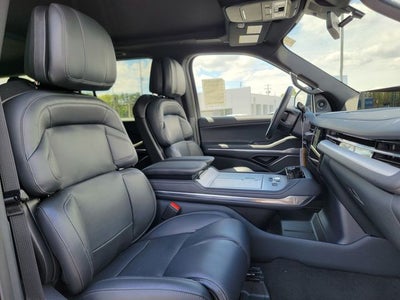 2026 Lincoln Navigator Reserve L